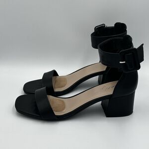 Mari A. Women's Ankle Strap Padded Insole Block Heel Sandals Black 7.5m Trendy